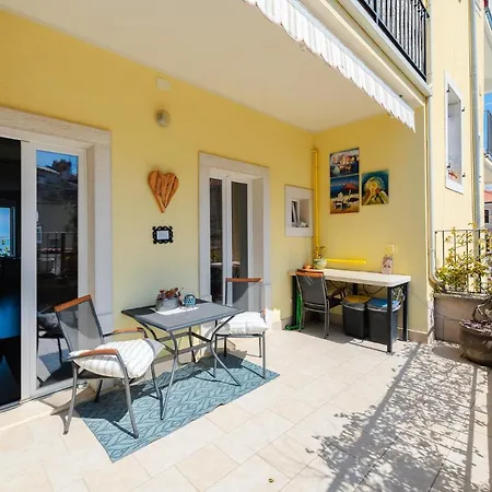 Apartment Nina Porec Exterior photo