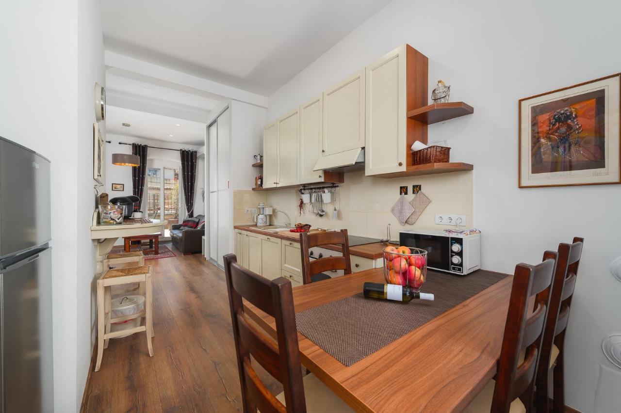 Nina Apartament *